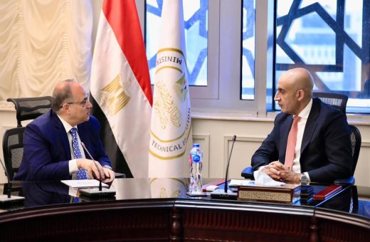 بشرى لطلاب التعليم الفني.. تشغيل 5 مدارس متخصصة في الصناعات الدوائية لأول مرة بالتعاون مع هيئة الدواء