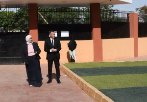 محافظ أسوان يتفقد لجنة المكفوفين في أول أيام الثانوية العامة 2026 ويوجه بتوفير الهدوء والدعم للطلاب