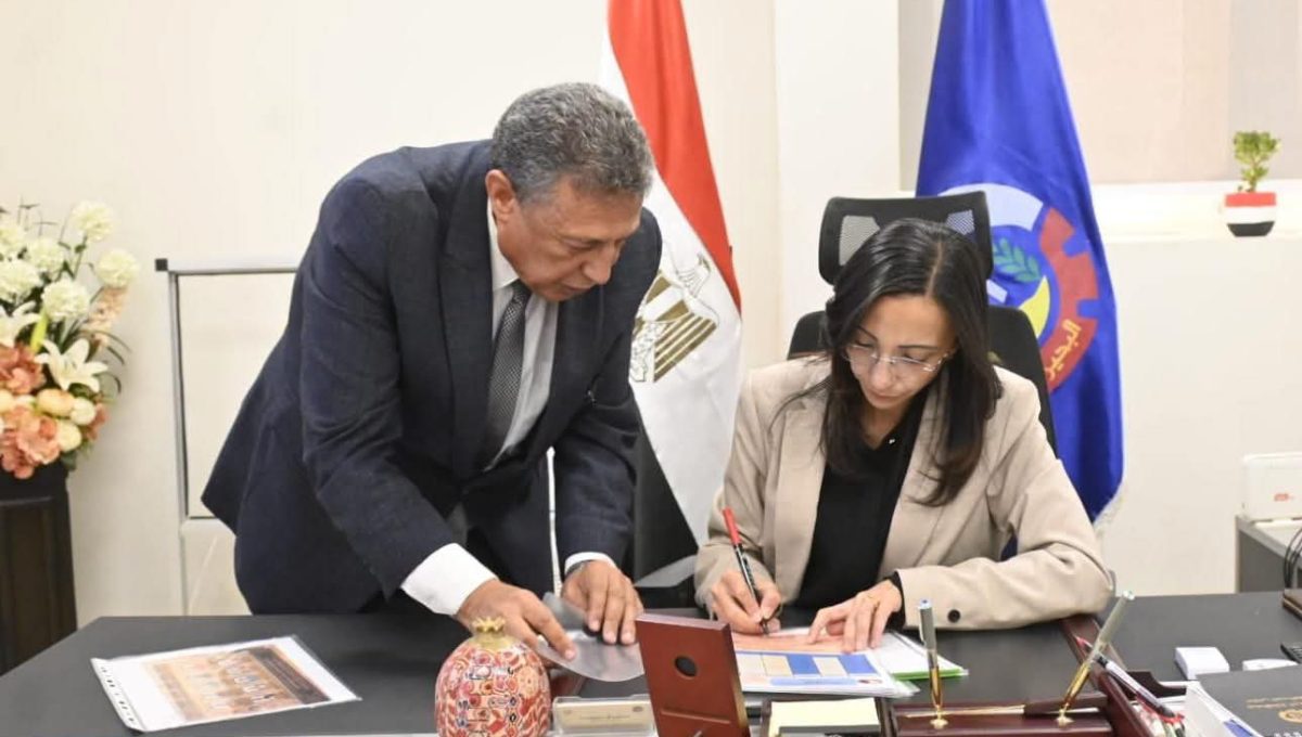 بنسبة نجاح 72.09%.. محافظ البحيرة تعتمد نتيجة الشهادة الإعدادية للعام الدراسي 2025/2026
