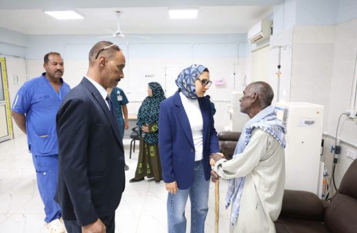 FB IMG 1782232290103 مستشفيات جامعة سوهاج تنجح في استئصال ورم ضخم محافظ الوادي الجديد تتفقد القافلة الطبية بجامعة الوادي الجديد بمستشفى باريس المركزي موقع في الجامعة