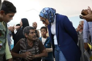 FB IMG 1782232294526 محافظ الوادي الجديد تتفقد القافلة الطبية محافظ الوادي الجديد تتفقد القافلة الطبية بجامعة الوادي الجديد بمستشفى باريس المركزي موقع في الجامعة