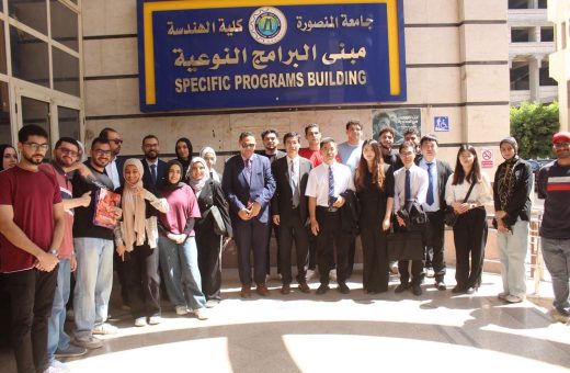 FB IMG 1782496269500 جامعة المنصورة جامعة المنصورة تعرض 15 مشروعًا طلابيًا مبتكرًا في الهندسة والذكاء الاصطناعي موقع في الجامعة