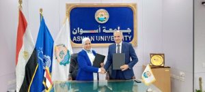 جامعة أسوان تفتح آفاق التوظيف أمام الشباب.. بروتوكول تعاون لتأهيل الطلاب والخريجين لسوق العمل 2 جامعة أسوان تفتح آفاق التوظيف أمام الشباب