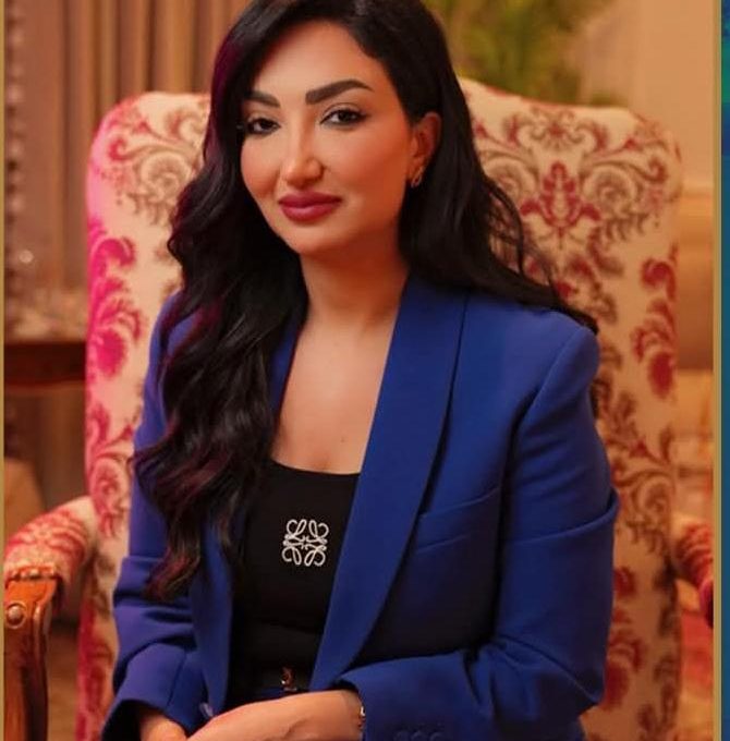 IMG 20260604 WA0000 الدكتورة إيمان أحمد عبد العزيز تمكينًا للكفاءات النسائية.. تعيين الدكتورة إيمان أحمد عبد العزيز أمينًا عامًا لجامعة مصر للعلوم والتكنولوجيا موقع في الجامعة