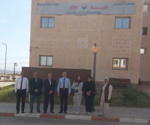 IMG 20260606 WA0062 رئيس جامعة أسوان يتابع دخول الطلاب للجان رئيس جامعة أسوان يتابع دخول الطلاب للجان ويشدد: المخالفات السلوكية تواجه بإجراءات رادعة موقع في الجامعة