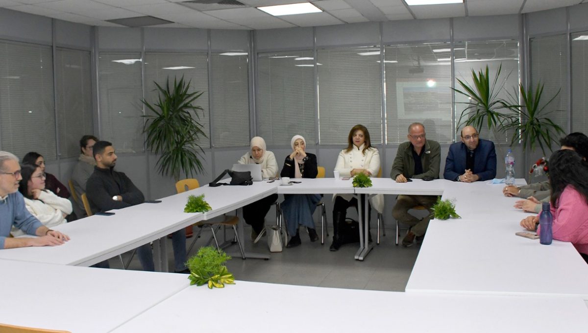 IMG 20260607 WA0034 الجامعة الألمانية بالقاهرة الجامعة الألمانية بالقاهرة تعزز تعاونها الدولي في علوم البيانات بزيارة خبير جامعة كتالونيا موقع في الجامعة