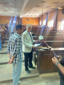 IMG 20260607 WA0059 رئيس جامعة أسوان يؤكد انتظام امتحانات دار العلوم رئيس جامعة أسوان يؤكد انتظام امتحانات دار العلوم وتوفير سبل الراحة للطلاب موقع في الجامعة
