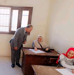 إحالة 4 ملاحظين وإدارية للتحقيق خلال جولة مفاجئة بلجان الشهادة الإعدادية بالفيوم 2026