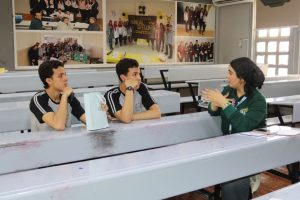 IMG 20260609 WA0013 جامعة العبور للعلوم والتكنولوجيا جامعة العبور للعلوم والتكنولوجيا تستعرض كلياتها أمام طلاب مدرسة رجاك الدولية| صور موقع في الجامعة