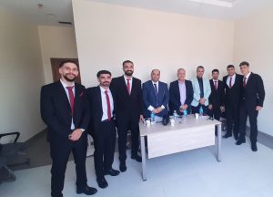 طلاب BIDT بجامعة حلوان الأهلية يطورون مشروع “MicroNFC” لحلول الطوارئ والهوية الرقمية