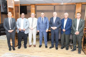 جامعة قناة السويس توقع بروتوكول تعاون مع «القابضة لمياه الشرب» لربط الدراسة الهندسية بسوق العمل 4 IMG 20260617 WA0075 جامعة قناة السويس جامعة قناة السويس توقع بروتوكول تعاون مع «القابضة لمياه الشرب» لربط الدراسة الهندسية بسوق العمل موقع في الجامعة