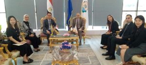 IMG 20260625 WA0142 الأكاديمية العربية جامعة أسوان تبحث مع «هواوي» والأكاديمية العربية إطلاق برامج تدريبية لتأهيل شباب الصعيد لسوق العمل الرقمي موقع في الجامعة