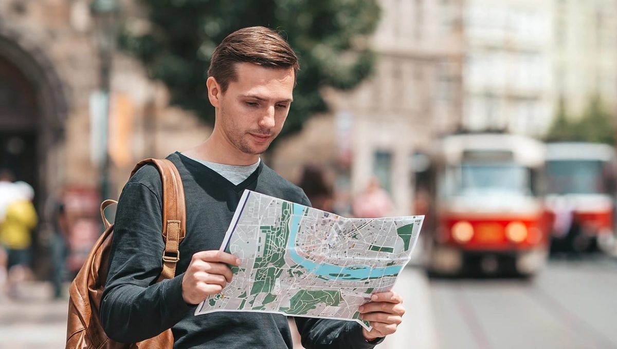 كيف تدير أموالك بذكاء عند الحصول على منحة دراسية في الخارج؟