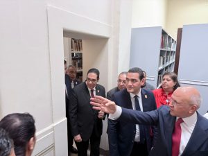 IMG 20260629 WA0085 جامعة القاهرة تطلق منظومة التحول الرقمي بكلية الحقوق جامعة القاهرة تطلق منظومة التحول الرقمي بكلية الحقوق وتفتتح 5 مشروعات كبرى لخدمة الطلاب والخريجين موقع في الجامعة