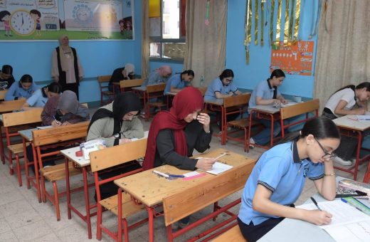 IMG 1287 1 طلاب الإعدادية بالقاهرة الامتحان في مستوى الطالب المتوسط.. انطلاق امتحان الدراسات الاجتماعية لطلاب الإعدادية بالإسكندرية موقع في الجامعة