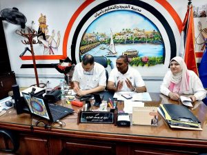 مستحقات عمال الخدمات المعاونة بمدارس أسوان