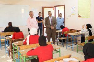 IMG 1511 الوادي الجديد يوجه طلاب الإعدادية مدير تعليم الوادي الجديد يوجه طلاب الإعدادية: التريث والتركيز سر التفوق موقع في الجامعة
