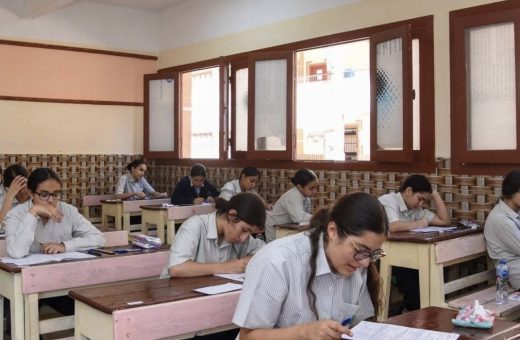 IMG 1552 2 اللغة الإنجليزية للإعدادية 2026 فرصتك للدرجة النهائية.. أقوى مراجعة نهائية في اللغة الإنجليزية للإعدادية 2026 موقع في الجامعة