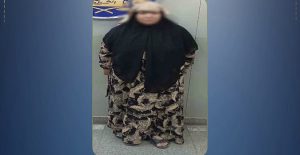 IMG 1693 ضبط سيدة حاولت تلقين نجلها إجابات ضبط سيدة حاولت تلقين نجلها إجابات الامتحان أمام لجنة بالدقهلية موقع في الجامعة