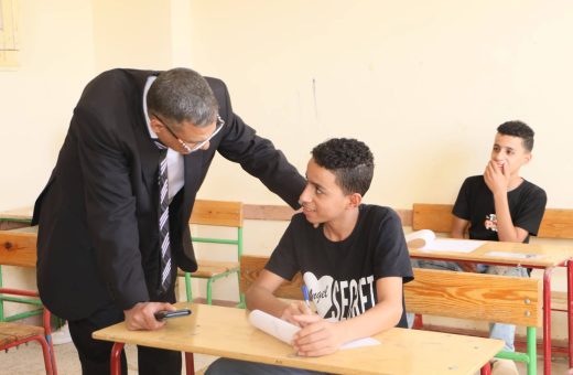 IMG 1770 الشهادة الإعدادية بالجيزة تعليم الوادي الجديد يشدد على الانضباط داخل لجان امتحانات الشهادة الإعدادية.. وقناوي يؤكد: لا تهاون مع محاولات الغش موقع في الجامعة
