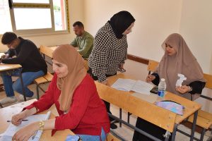 استمرار امتحانات الدبلومات الفنية بجنوب سيناء وسط إجراءات مشددة وتأمين كامل 4 IMG 2202 الدبلومات الفنية بجنوب سيناء استمرار امتحانات الدبلومات الفنية بجنوب سيناء وسط إجراءات مشددة وتأمين كامل موقع في الجامعة