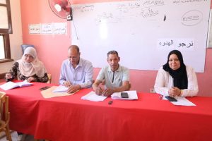 مدير تعليم الوادي الجديد يتابع أعمال تصحيح امتحانات الشهادة الإعدادية.. ويشدد على الدقة والشفافية 3 IMG 2244 امتحانات الشهادة الإعدادية مدير تعليم الوادي الجديد يتابع أعمال تصحيح امتحانات الشهادة الإعدادية.. ويشدد على الدقة والشفافية موقع في الجامعة