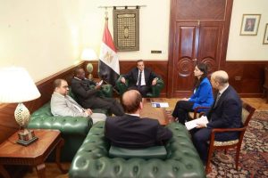 وزير الصحة يبحث تعزيز التعاون مع المركز الأفريقي لمكافحة الأمراض في مجالي الطب الوقائي 3 IMG 2300 المركز الأفريقي لمكافحة الأمراض وزير الصحة يبحث تعزيز التعاون مع المركز الأفريقي لمكافحة الأمراض في مجالي الطب الوقائي موقع في الجامعة