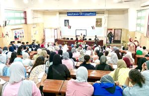 IMG 2309 القوافل التعليمية بحضور قيادات التعليم والطلاب.. القوافل التعليمية تقدم مراجعات مكثفة لطلاب الثانوية بالإسكندرية موقع في الجامعة