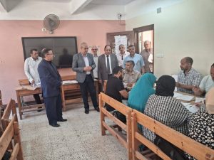 IMG 2320 امتحانات الشهادة الإعدادية مدير التعليم بالقليوبية يتابع تصحيح امتحانات الشهادة الإعدادية ويشدد: لا تهاون في الدرجات موقع في الجامعة
