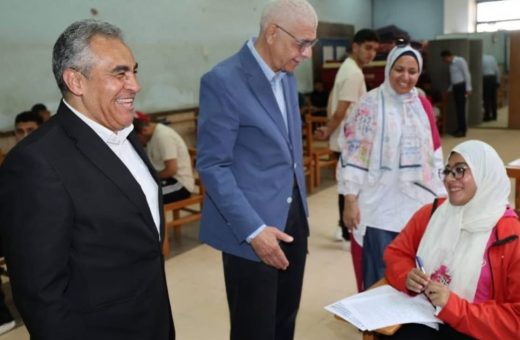 IMG 2416 مصر وبلجيكا في نهائي المحاكمة الصورية الدولية رئيس جامعة المنوفية يتفقد امتحانات علوم الرياضة ويؤكد: توفير بيئة مناسبة للطلاب موقع في الجامعة