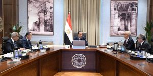 IMG 3103 المدينة الطبية بعين شمس رئيس الوزراء يستعرض تطورات المدينة الطبية بعين شمس وخطط تطوير التعليم العالي موقع في الجامعة
