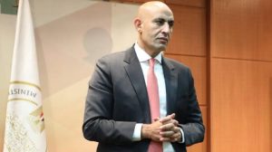 وزير التعليم يزور "روافع القصير" بسوهاج 
