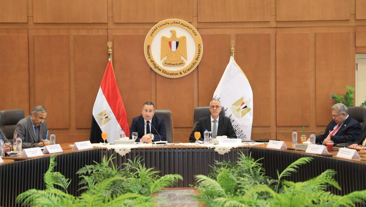 IMG 3206 مجلس الجامعات الخاصة مجلس الجامعات الخاصة يوافق على إنشاء جامعة وكلية تكنولوجية جديدة.. اعرف أماكنهم موقع في الجامعة