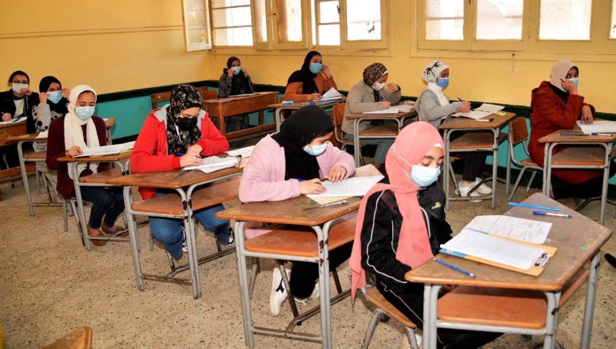 IMG 5449 الدراسات الاجتماعية بالإعدادية 2026 اختبر نفسك.. أقوى 30 سؤالًا لن يخرج عنها امتحان الدراسات الاجتماعية بالإعدادية 2026 موقع في الجامعة