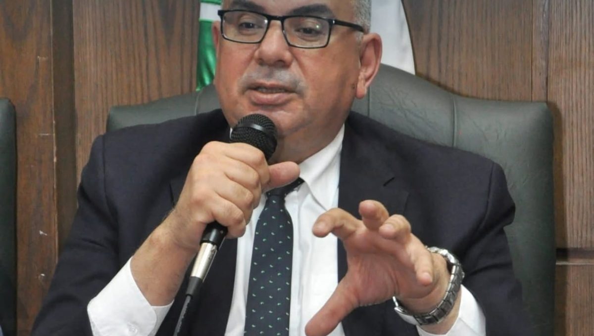 IMG ٢٠٢٦٠٦٠١ ١٦٣٧٣٦ جامعة عين شمس تكرّم أستاذة التسويق جيهان عبد المنعم جامعة عين شمس تكرّم أستاذة التسويق جيهان عبد المنعم بجائزة المرأة التقديرية موقع في الجامعة