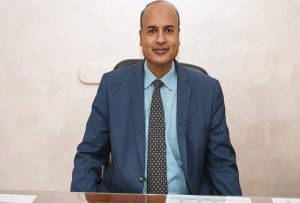 IMG ٢٠٢٦٠٦٠٤ ١٦٤٦١١ الدكتور محمد إبراهيم الشافعي لتجديد تعيينه وكيلاً حقوق عين شمس تهنئ الدكتور محمد إبراهيم الشافعي لتجديد تعيينه وكيلاً للكلية لشئون التعليم والطلاب موقع في الجامعة
