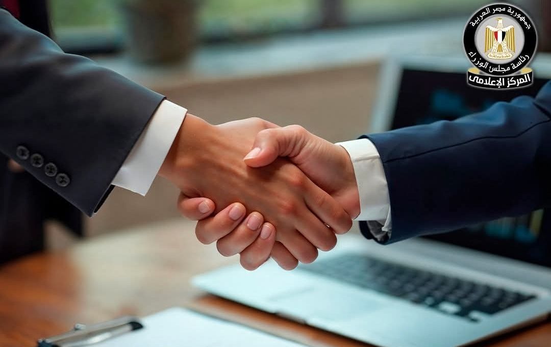 وزارة العمل تفتح باب التقديم لـ4504 وظيفة في 77 شركة 