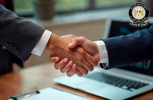 وزارة العمل تفتح باب التقديم لـ4504 وظيفة في 77 شركة 