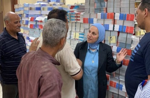 IMG ٢٠٢٦٠٦١٠ ٢٢٠٠٢٦ الفرنساوي من الكنترولات إلى مخازن الكتب.. تعليم القاهرة يواصل العمل استعدادًا لإعلان النتائج واستقبال العام الجديد موقع في الجامعة