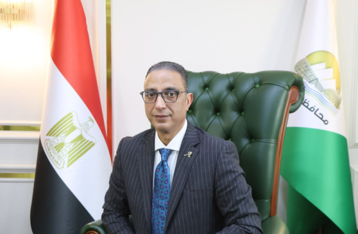 الدكتور أحمد الأنصاري محافظ الجيزة