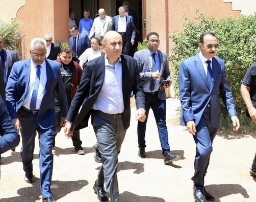 cbd8d319 8933 4b45 9b8d d6a0ccf8b85d وزير التعليم من مدرسة الروافع تأكيدًا لموقع في الجامعة.. وزير التعليم من مدرسة الروافع: عدم عودة الطلاب إلا بعد تحمل ذويهم تكلفة إصلاح جميع التلفيات موقع في الجامعة