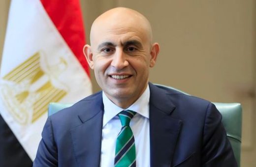 سلسيلسيلسش محافظ القليوبية يوجه بتوفير سيارات لنقل طلاب الثانوية التعليم: تنسيق الثانوي العام والفني إلكترونيًا خلال أسابيع..خطوات التقديم موقع في الجامعة