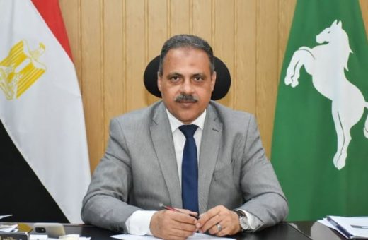 بعد شكاوى تعطل المراوح.. محافظ الشرقية يوجه بمتابعة عاجلة للجان الثانوية العامة