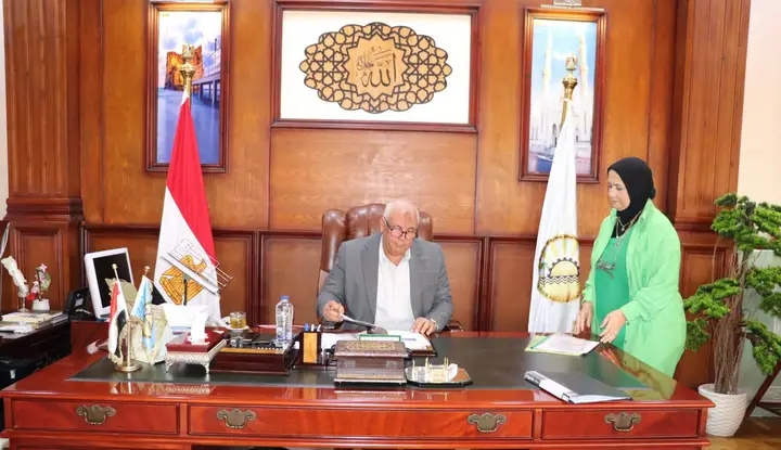 1782912006652 محافظ مطروح يعتمد تنسيق الثانوية العامة 2026/2027 محافظ مطروح يعتمد تنسيق الثانوية العامة 2026/2027 بحد أدنى 224 درجة موقع في الجامعة