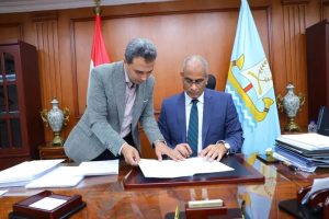 1783524013633 محافظ كفر الشيخ يعتمد تنسيق الثانوية العامة 2026 محافظ كفر الشيخ يعتمد تنسيق الثانوية العامة 2026/2027.. الحد الأدنى للقبول 246 درجة موقع في الجامعة