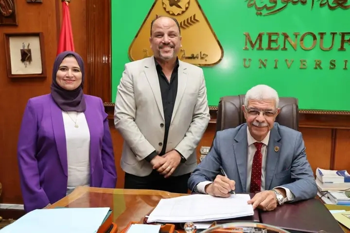 1783955898775 رئيس جامعة المنوفية رئيس جامعة المنوفية يعتمد نتيجة أول دفعة بطب الأسنان بنسبة نجاح 100%.. ومستشفى الأسنان على أعتاب الانطلاق موقع في الجامعة