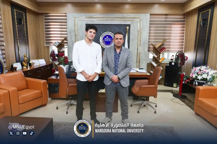 1784565785207 جامعة المنصورة الأهلية تتبنى تطبيقًا ذكيًا جامعة المنصورة الأهلية تتبنى تطبيقًا ذكيًا لإدارة الأنشطة الرياضية وتمنح مطوره منحة 50% موقع في الجامعة