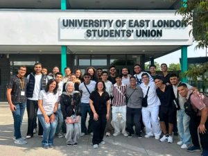 1784814972585 التدريب الصيفي لطلاب هندسة عين شمس بجامعة شرق لندن بمشاركة 27 طالبًا.. انطلاق برنامج التدريب الصيفي لطلاب هندسة عين شمس بجامعة شرق لندن موقع في الجامعة