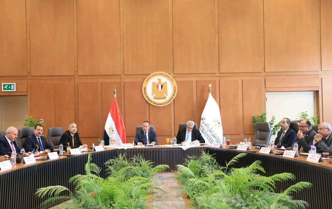 التعليم العالي: ترشيد الطاقة ومواجهة الفكر المتطرف بالجامعات
