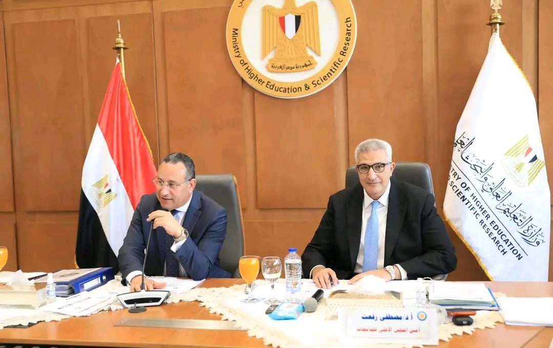 وزير التعليم العالي: جاهزية كاملة للتنسيق الإلكتروني ودعم الطلاب